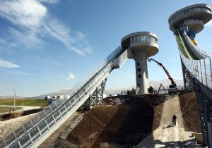 Atlama Kulelerine yeşil  kuşak